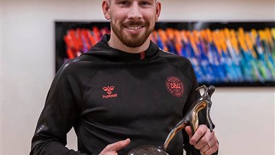 أول تعليق من هويبيرج عقب حصوله على لاعب العام في الدنمارك