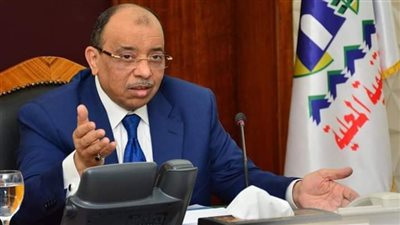 توفير وسائل مواصلات لنقل المواطنين من موقع حادث تصادم القطارين