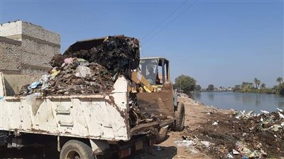 رفع 30 طن مخلفات صلبة وحملات مكثفة لصيانة الإنارة بالمنيا