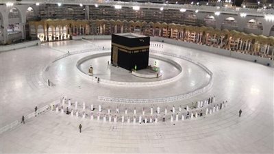 السعودية تعلن إجراءات جديدة لحماية الحجاج والمعتمرين من كورونا