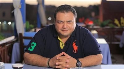 مراد مكرم بعد أزمة ابنة هبة قطب: 