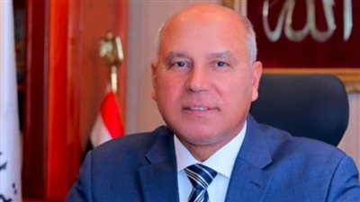 وزير النقل: الانتهاء من تطوير المرحلة الأولى من السكك الحديد 30 يونيو المقبل 