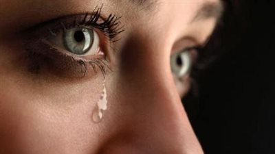 دراسة تكشف فوائد البكاء للصحة الجسدية والنفسية