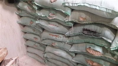 ضبط صاحب مخبز بلدي بالفيوم تلاعب في جوالات 