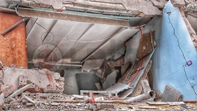 ننشر صورة أحد ملاك عقار جسر السويس المنهار 