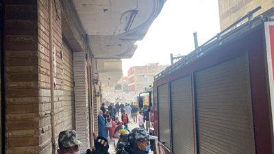 مصنع ملابس وحفظ المثلجات و5 أدوار مخالفة.. 3 أسباب أدت لانهيار عقار جسر السويس