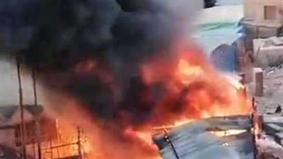 محافظ الشرقية يصل إلى موقع حريق محطة الزقازيق