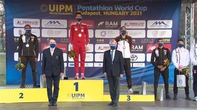 تتويج أحمد أشرف بفضية كأس العالم للخماسي الحديث 