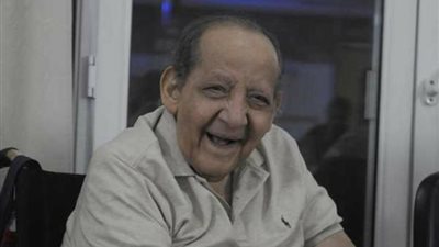 أرملة الفنان جورج سيدهم تحرر محضرًا ضد سيدة انتحلت صفتها لجمع تبرعات