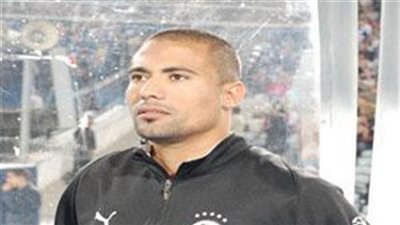 المشرف العام على فريق الكرة بالشرقية للدخان ينفي رحيل علاء إبراهيم