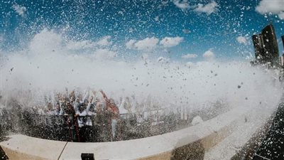 تداول صور لحفل تخرج آلاف بآداب الإسكندرية.. وعميد الكلية: لا يتبعنا