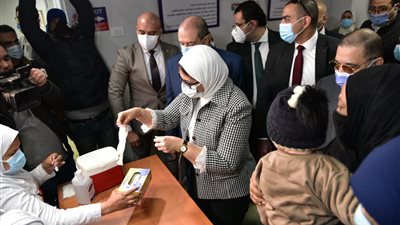 وزيرة الصحة: نستهدف 16.7 مليون طفل في حملة التطعيم ضد شلل الأطفال