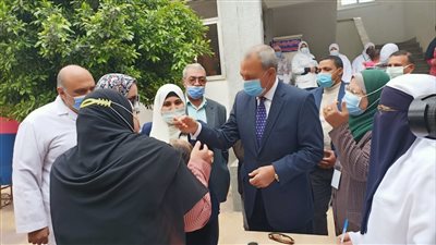 محافظ القليوبية يدشن المرحلة الثانية للحملة القومية للتطعيم ضد شلل الأطفال 