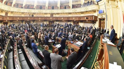 البرلمان يؤجل مناقشة طلبات تشكيل لجنة تقصي حقائق في حادث قطاري سوهاج  