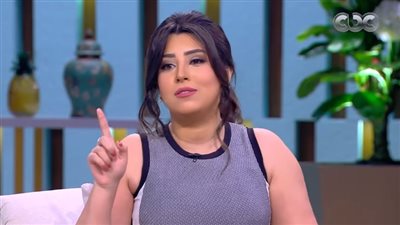 آيتن عامر عن ظهورها على تيك توك: عملت برنامج الزتونة مع تونة.. وكنت بناقش موضوعات تهم الناس