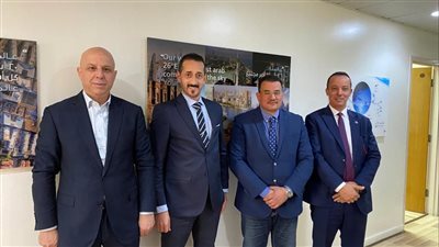 تعاون بين «عرب سات» و«آي بي جي» في الإنترنت الفضائي