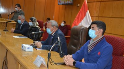 للتدريب على تقديم الخدمات للمواطنين.. محافظ القليوبية يفتتح الورشة التدريبية لمسئولي المراكز التكنولوجية 