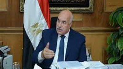 إقالة رئيس شركة غزل المحلة وتعيين أحمد شاكر خلفًا له