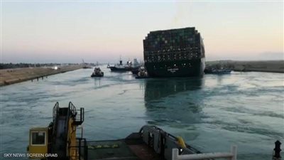 مهاب مميش: الملاحة ستعود لطبيعتها بقناة السويس في غضون أسبوع