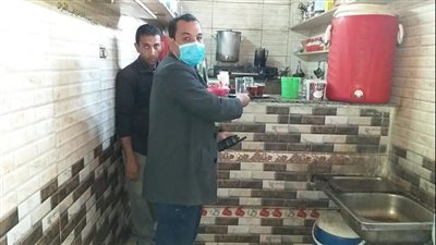 ضبط 32 مخالفة لعدم الالتزام بالإجراءات الاحترازية والوقائية بالمنيا