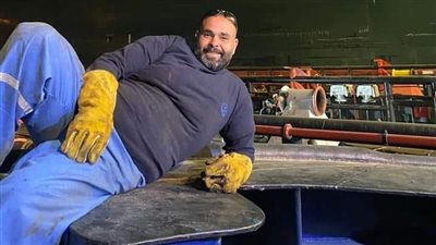 أحد المشاركين في تحريك السفينة الجانحة: 