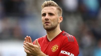 لوك شاو يفوز بجائزة أفضل لاعب في شهر مارس مع مانشستر يونايتد