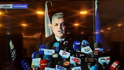 رئيس هيئة قناة السويس: نعمل على تطوير جميع معداتنا لمواجهة مثل هذه الأزمات