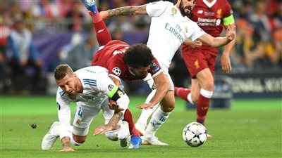 محمد صلاح يكشف كواليس علاقته بلاعبي ريال مدريد