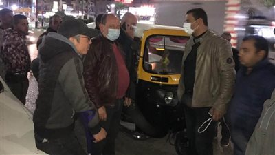 التحفظ على 8 