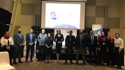 نائب جامعة الأزهر للدراسات العليا يشارك في المنتدى العالمي للذكاء الاصطناعي بدبي (صور)