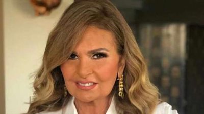 يسرا تعزي جومانا مراد في وفاة ابنتها: 