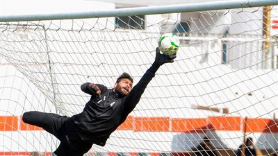 تدريبات قوية لحراس الزمالك استعدادًا لمواجهة مولودية الجزائر