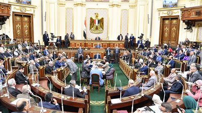 رفع جلسة النواب بعد قبول الاستجواب المقدم ضد أسامة هيكل