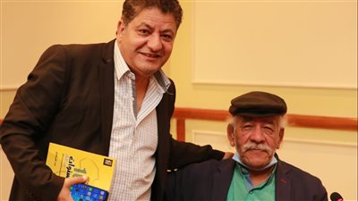 بحضور النجم العالمي جيمي لوي.. توقيع الكتاب التذكاري لمهرجان الأقصر الإفريقي في دورته العاشرة