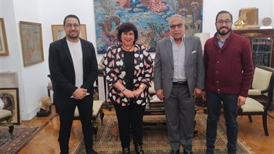 وزيرة الثقافة تستقبل وفدًا مهرجان 