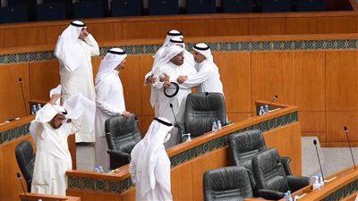 TOP5.. جلسة ساخنة بالبرلمان الكويتي.. وتشابك بالأيدي بين النواب.. والعاهل البحريني يصدر مرسومًا بتعيين سفير للمملكة لدى إسرائيل