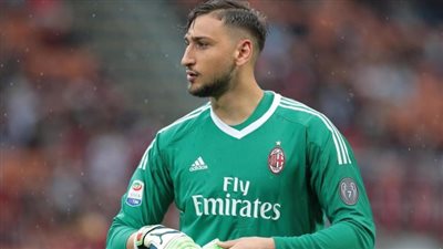 دوناروما يقترب من مغادرة ميلان بعد مواجهة أتالانتا