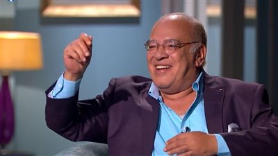 صلاح عبد الله يروج لمسلسل 