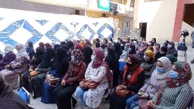 انطلاق مشروع تشغيل الفتيات بمبادرات الصحة الإنجابية بالمنيا