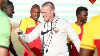 مدرب المريخ السوداني: أتحمل مسئولية الخسارة أمام الأهلي وموسيماني مدرب رائع 