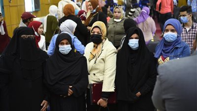 الشباب والرياضة بسوهاج تنظم لقاء حواري عن دور المرأة في المجتمع (صور)