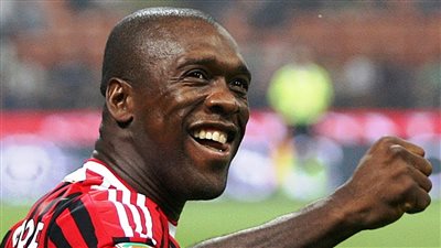 ميلان يحتفل بعيد ميلاد الأسطورة سيدورف الـ45