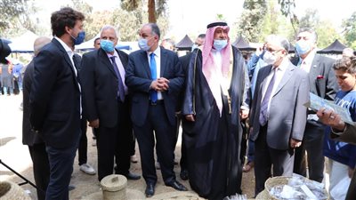 بمشاركة 50 عارضا.. افتتاح مهرجان القاهرة الدولي للتمور بحديقة الأورمان (صور) 