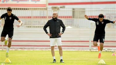 عمرو المطراوي وأحمد عصمت يقودان مران المستبعدين بالزمالك 