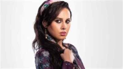 ياسمين رئيس فتاة شعبية في 