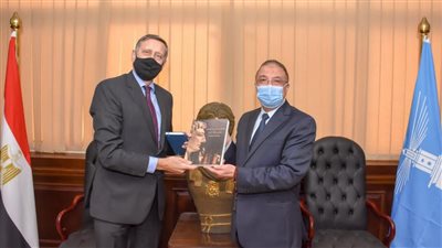 محافظ الإسكندرية يبحث مع سفير ألمانيا سبل تعزيز العلاقات