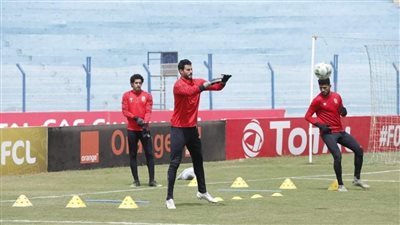 تدريبات قوية لحراس مرمى الأهلي في مران اليوم استعدادًا للمريخ