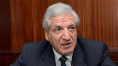 فخري الفقي: قرارات البنك المركزي تستهدف معالجة الغلاء وحل مشكلات مجتمع الأعمال