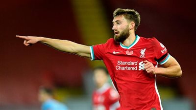 ناثانيال فيليبس لاعب الشهر في ليفربول