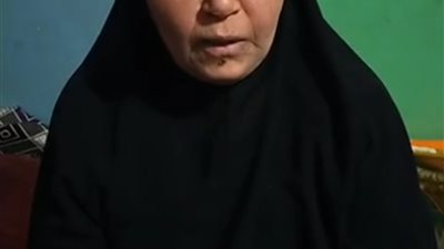 والدة الشقيقين المختطفين بليبيا باكية: 